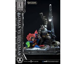 Prime 1 Studio DC Comics Statuette Batman Vs. Superman (The Dark Knight Returns) Deluxe Bonus Ver. 110 cm