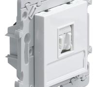 Hager Prise RJ45 Essensya WE226 Catégorie 6 STP Grade 3