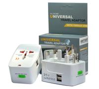 Prise de conversion universelle pour 150 pays à travers le monde avec 2 ports USB + type - C