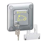 Legrand Prise encastrée Green'up Access 077898 - Volet verrouillé IP55 IK10 - 16A 230V