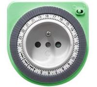 Prise programmable journalière Otio Vert