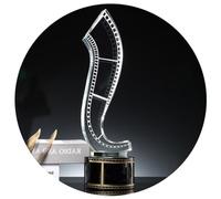 Prix du Meilleur Photographe Vidéo Court Trophée du Prix du Réalisateur Et De L'acteur du Festival De Cinéma Trophée Cristallin du Concours Vidéo