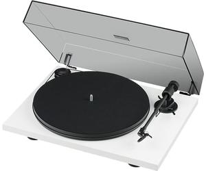 Pro-Ject Primary E Platine Vinyle Audiophile Plug & Play, Blanc | Moteur synchrone par courroie, Cellule Ortofon, Couvercle anti-poussière, Douille bronze, Fabriqué à la main en Europe