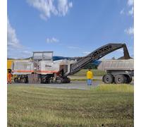 Profileuse fraiseuse pour route Wirtgen maquette à monter -HO-1/87-KIBRI 11653