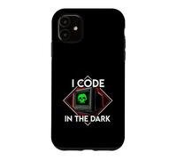 Programmer I Code in The Dark Retro Hacker Skull Coque pour iPhone 11