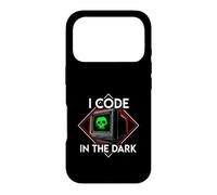 Programmer I Code in The Dark Retro Hacker Skull Coque pour iPhone 17 Pro