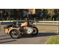 Prolongez l expérience du Baptême en Sidecar avec une dégustation de produits locaux boissons comprises.