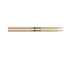 ProMark Classic Forward 5A Baguettes, Olive Nylon | Les baguettes ProMark Hickory offrent équilibre, régularité, durabilité et performance fiable.