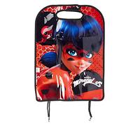 Protecteur Siège enfant voiture LADYBUG. Les pieds de vos enfants ne tacheront plus le siège avant grâce à cette protection très amusante.