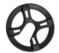 Protection de plateau de vélo de montagne 42 dents, design à 4 trous en plastique pour garder la chaîne propre de la saleté, ajustement robuste, pour pédalier d'espacement de 9,7 à 10,7 cm (B)