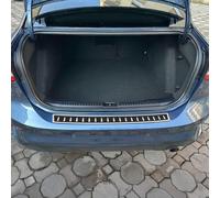 Protection du seuil de chargement pour Ford Focus Stufenheck 2018-2025 Chrome Feuilles en fibre de carbone