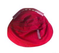 Protège-cou en cuir et tissu conçu pour une couverture enveloppante, bloquant les éclaboussures de soudure, la chaleur et les étincelles avec un clip de maintien sécurisé (rouge)