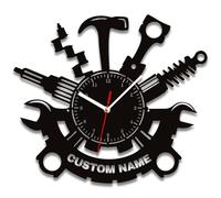 PSUNEY Personnalisé Vintage Horloge Murale Métal Outils avec Logo Nom Cadeau Home Decor pour Réparateur Briqueteur Charpentier Garage Industriel Bureau Outillage avec 7 Couleurs de Lumières