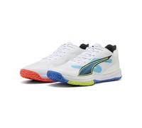 PUMA Accelerate Turbo 4 Game on Chaussures d'intérieur Unisexes, Blanc/Rouge Brillant/Bleu Ultra Bleu, 45 EU, Puma Blanc Brillant Rouge Ultra Bleu, 45 EU