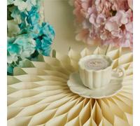 PuntoCasaStore Bougie décorative élégante style raffiné complément décoration maison cuisine salon idée cadeau bonbonnière accessoire décoratif divers modèles (bougie en tasse avec soucoupe, blanc)