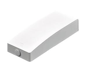 Push to open silent à piles