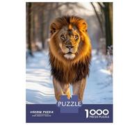 Puzzle 1000 Pièces pour Adultes Majestic Lion Walking in Winter Forest Puzzle Jeux Amusants Une Œuvre d'art Offrez-Le en Cadeau À Toute La Famille 52x38cm/1000pcs