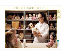 Puzzle · poupée médecin | Un motif du calendrier "Métiers amusants · 1000 pièces · Format assemblé 64 × 48 cm · CALVENDO Puzzle