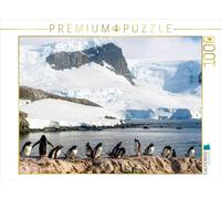 Puzzle · Colonie de manchots dans Le Paradis Naturel Qu'est l'Antarctique | Une colonie de manchots devant un paysage montagneux… · 1000 pièces · Format assemblé 64 × 48 cm · CALVENDO Puzzle