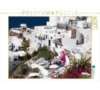 Puzzle · Complexe hôtelier à Oia, Santorin, Grèce | Complexe hôtelier raffiné à Oia · Un havre de paix offrant une… · 1000 pièces · Format assemblé 64 × 48 cm · CALVENDO Puzzle