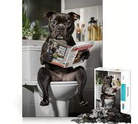Puzzle de 1000 pièces représentant Un Staffordshire Bull Terrier lisant Le Journal aux Toilettes idéal pour Les Adolescents Jeu de logique Transparent ludique et apaisant découpe Parfaite et Surprise
