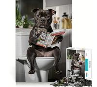 Puzzle de 1000 pièces représentant Un Staffordshire Terrier lisant Un Journal sur Les Toilettes idéal pour Les Adolescents pour développer Leur mémoire et Jouer à l'intérieur Découpe Fine Motif Vœux