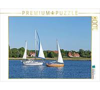 Puzzle · des voiliers Devant Gut Stubbe, à Lindaunis | Des voiliers devant Gut Stubbe, à Lindaunis, sur la Schlei · 1000 pièces · Format assemblé 64 × 48 cm · CALVENDO Puzzle