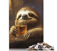 Puzzle en Bois 500 pièces représentant Un Paresseux Buvant du Whisky Bourbon, idéal pour Les Adultes et la décoration intérieure (52 x 38 cm).