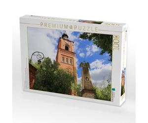 Puzzle · Evangelische Stadtkirche Buckow mit Kriegerdenkmal | Buckow in der Märkischen Schweiz im Osten Brandenburgs · 1000 pièces · Format assemblé 64 × 48 cm · CALVENDO Puzzle