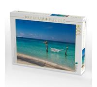 Puzzle · Hängematte über der türkisblauen Lagune der Malediven | Der perfekte Ort, um den Alltag hinter sich zu lassen und das… · 1000 pièces · Format assemblé 64 × 48 cm · CALVENDO Puzzle