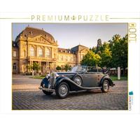 Puzzle · Horch 853 Sport-Cabriolet (Allemagne, 1935-1939) Devant Le Kurhaus | historique · Une cabriolet d'époque d'avant-guerre… · 1000 pièces · Format assemblé 64 × 48 cm · CALVENDO Puzzle
