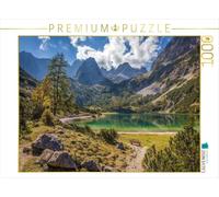 Puzzle · Le lac Seebensee dans la vallée du Gaistal, près d'Ehrwald, au | Tyrol · Des eaux de montagne d'un vert émeraude devant des… · 1000 pièces · Format assemblé 64 × 48 cm · CALVENDO Puzzle