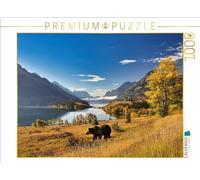 Puzzle · Le Parc National des Lacs Waterton, situé au sud de la Province | d'Alberta, abrite une importante population d'ours · Le monde s… · 1000 pièces · Format assemblé 64 × 48 cm · CALVENDO Puzzle