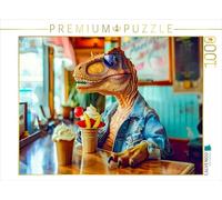 Puzzle · L'heure de la Glace - Dino savoure Son Dessert | Dino est assis dans un café et déguste un sundae avec plaisir · 1000 pièces · Format assemblé 64 × 48 cm · CALVENDO Puzzle