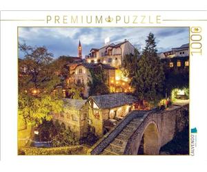 Puzzle · Mostar- Vue sur Le Petit Pont de Pierre en Forme d'arc | Une architecture ottomane enchanteresse d'une beauté mystique · 1000 pièces · Format assemblé 64 × 48 cm · CALVENDO Puzzle