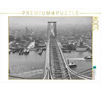 Puzzle · New York d'antan : l'East River Vue Depuis la Tour de Brooklyn du | pont de Williamsburg, 1903 · Vue sur les bacs à vapeur et le… · 1000 pièces · Format assemblé 64 × 48 cm · CALVENDO Puzzle