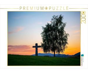Puzzle · Une Croix au Coucher du Soleil | 2000 pièces · Format assemblé 90 × 67 cm · CALVENDO Puzzle