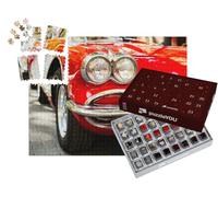 puzzleYOU : Calendrier de l'Avent | « Gros Plan sur Les phares d'une Voiture Ancienne Rouge »