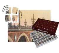 puzzleYOU : Calendrier de l'Avent | « Tramway sur Le Pont de Pierre avec l'église St Michel à Bordeaux au Coucher du Soleil »