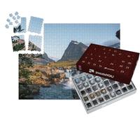puzzleYOU : Calendrier de l'Avent | « Tuolpagorni, Montagne culte en Suède derrière Une Chute d'eau »