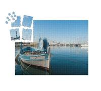 puzzleYOU : Calendrier de l'Avent | « Yachts dans Le Port de Toulon, France, avec Un Petit Bateau au Premier Plan. »