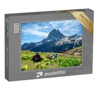 puzzleYOU : Puzzle de 1000 pièces « Une randonneuse Qui se Repose en regardant Le Pic du Midi Ossau dans Les Pyrénées françaises »