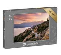 puzzleYOU : Puzzle de 200 pièces « La D824 Serpente Le Long de la côte de Capu Rossu à Piana sur la côte Ouest de la Corse. »