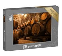puzzleYOU : Puzzle de 2000 pièces « Cave à vin avec fûts pour Le Stockage du vin, Italie »