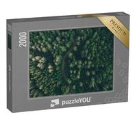 puzzleYOU : Puzzle de 2000 pièces « Vue aérienne d'une Route sinueuse au Milieu d'une forêt »