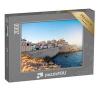 puzzleYOU : Puzzle de 2000 pièces « Vue de Paysage sur Le Vieux Village côtier et la forteresse d'Antibes sur la Riviera française »
