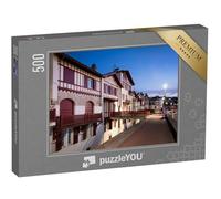 puzzleYOU : Puzzle de 500 pièces « Maisons labourdines Traditionnelles de Saint de Luz la Nuit, Pays Basque, France »