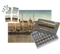 puzzleYOU : Smart Sorted® | Puzzle Photo 1000 pièces « Bateau amarré dans Le Port de Nantes avec la Ville en arrière-Plan. Quai de la Fosse »