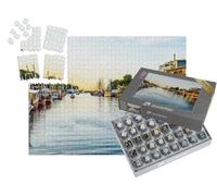 puzzleYOU : Smart Sorted® | Puzzle Photo 1000 pièces « Canal avec Bateaux et mer Baltique à Warnemünde, Rostock, Allemagne »