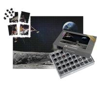 puzzleYOU : Smart Sorted® | Puzzle Photo 1000 pièces « Surface Lunaire avec Astronaute et Vaisseau Spatial en Train d'atterrir »
